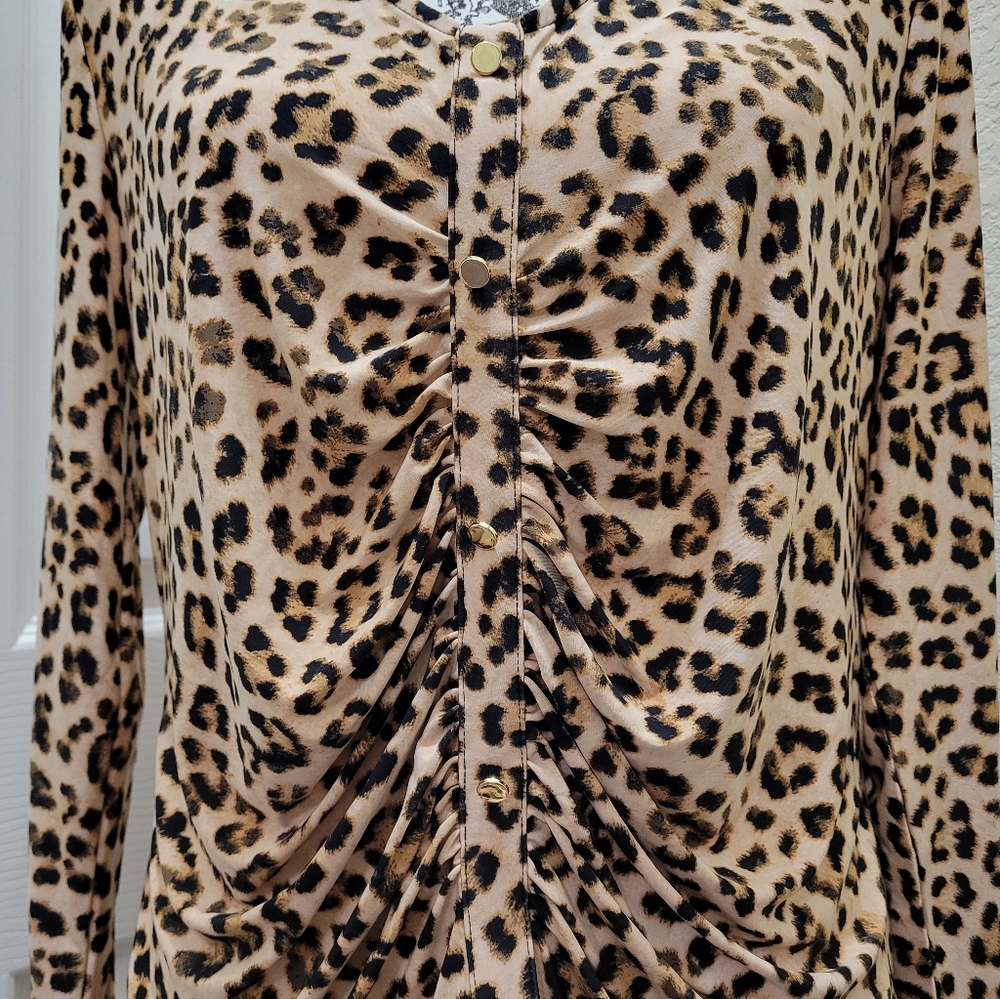 NWT•I.N.C. International Concepts Womens Cheetah Print Ruched-Front Top•Small•🐆 - Picture 5 of 10
